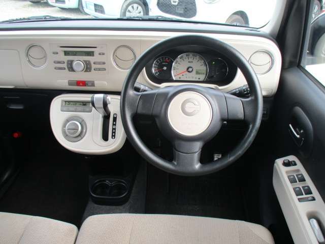 2011 Daihatsu Mira Cocoa – thumbnail 3