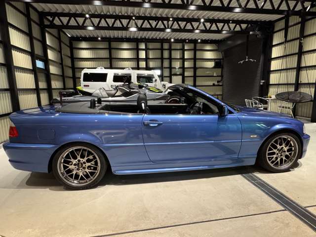 2002 BMW 3 Series Cabriolet – thumbnail 4