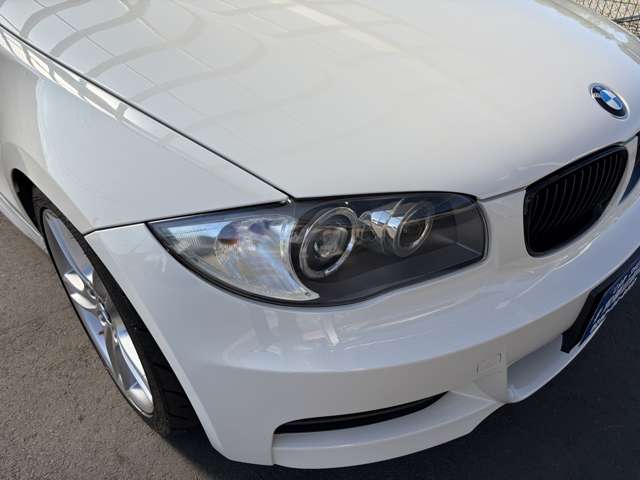 2010 BMW 1 Series Coupe – thumbnail 4