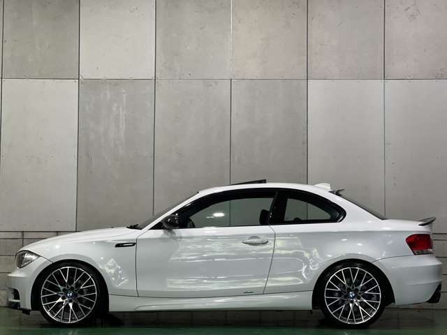 2008 BMW 1 Series Coupe – thumbnail 2