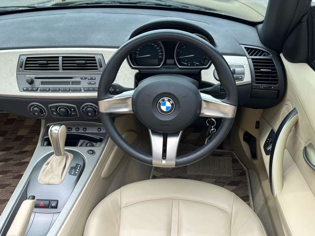 2004 BMW Z4 – thumbnail 2