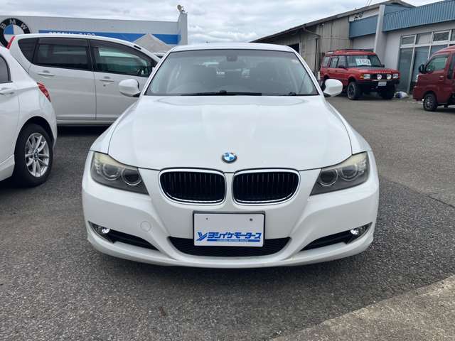 2009 BMW 3 Series – thumbnail 2