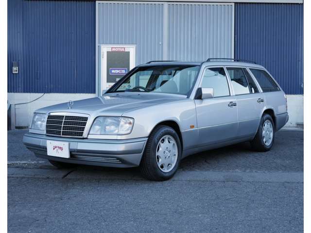1996 Mercedes-Benz E-Class Wagon – thumbnail 2