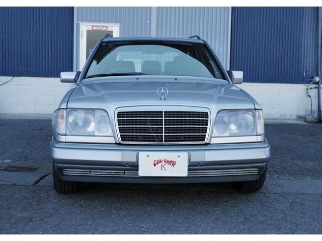 1996 Mercedes-Benz E-Class Wagon – thumbnail 3