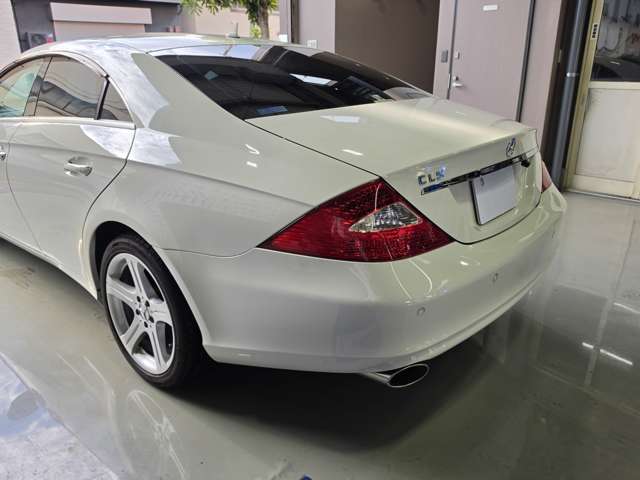 2007 Mercedes-Benz CLS-Class – thumbnail 4