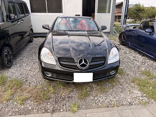 2010 Mercedes-Benz SLK-Class – thumbnail 3