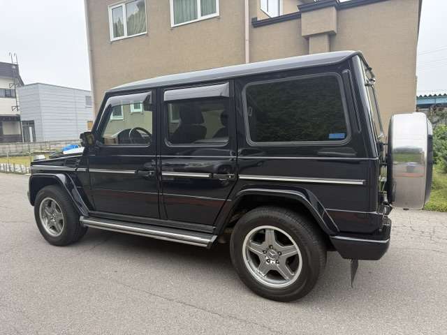2004 Mercedes-Benz G-Class – thumbnail 3