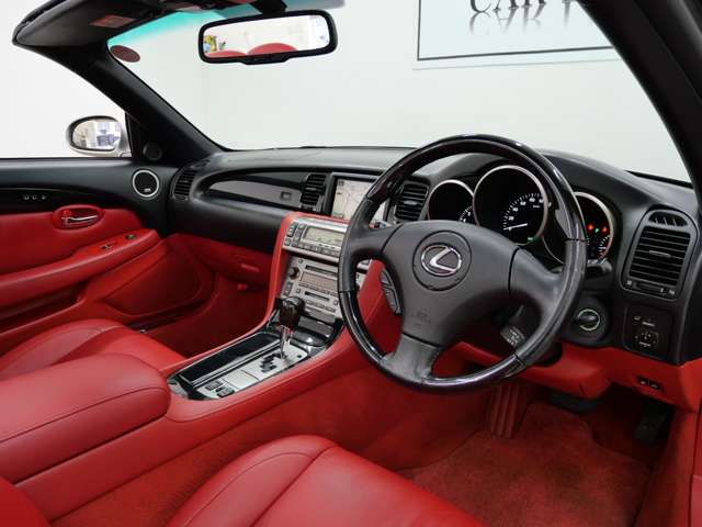 2006 Lexus SC – thumbnail 3