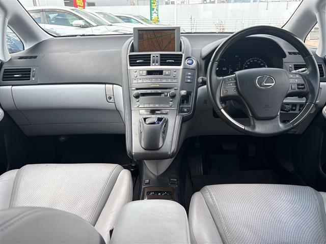 2009 Lexus HS – thumbnail 4