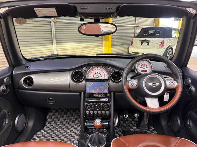 2007 MINI Mni Convertible – thumbnail 3
