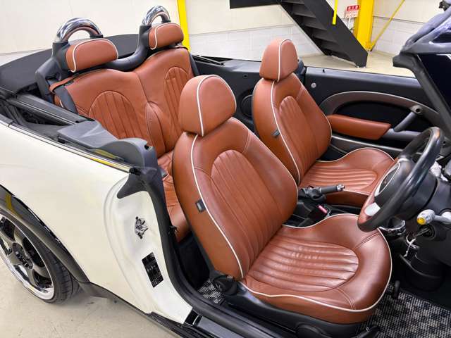 2007 MINI Mni Convertible – thumbnail 4