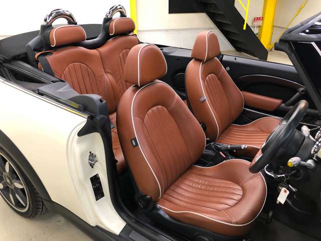 2008 MINI Mni Convertible – thumbnail 4