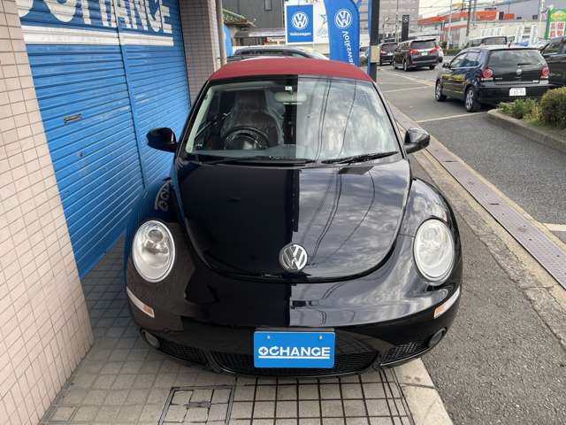 2008 Volkswagen New Beetle Cabriolet – thumbnail 2