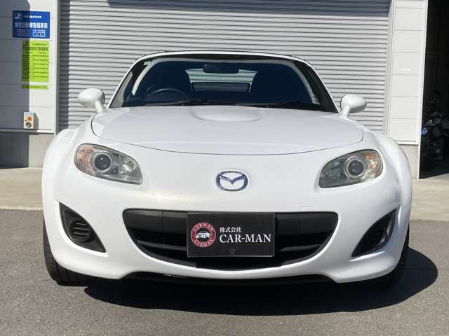 2010 Mazda Roadster – thumbnail 3