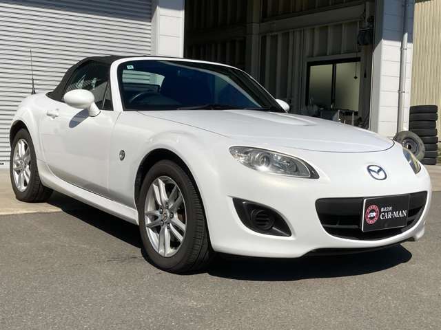 2010 Mazda Roadster – thumbnail 4