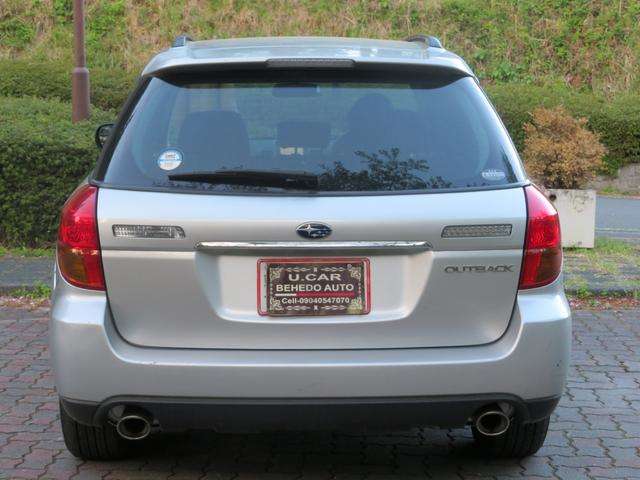 2004 Subaru Legacy Outback – thumbnail 3