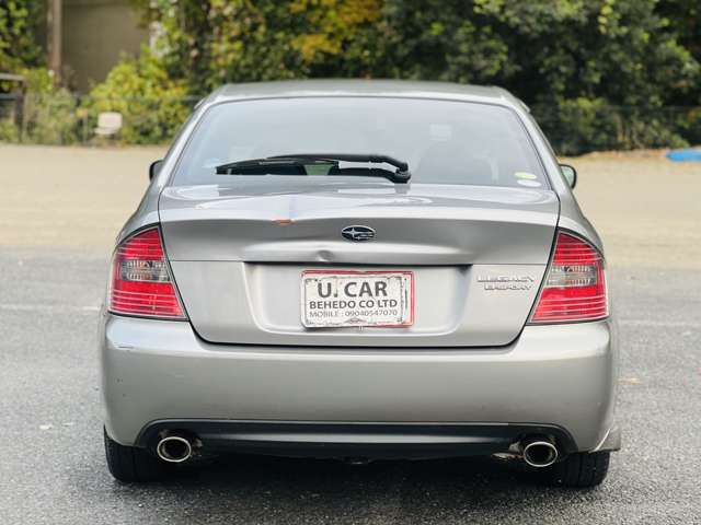 2004 Subaru Legacy B4 – thumbnail 3
