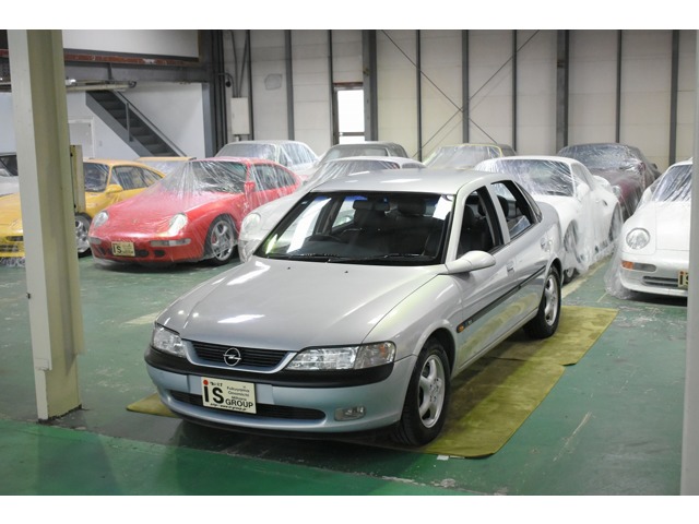 2000 Opel Vectra