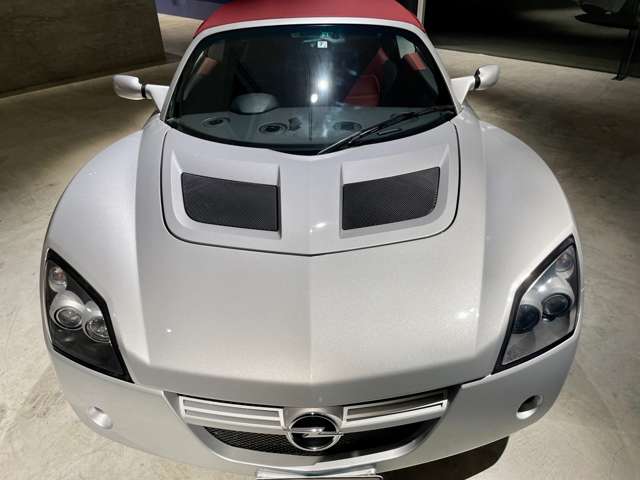 2003 Opel Speedster – thumbnail 2