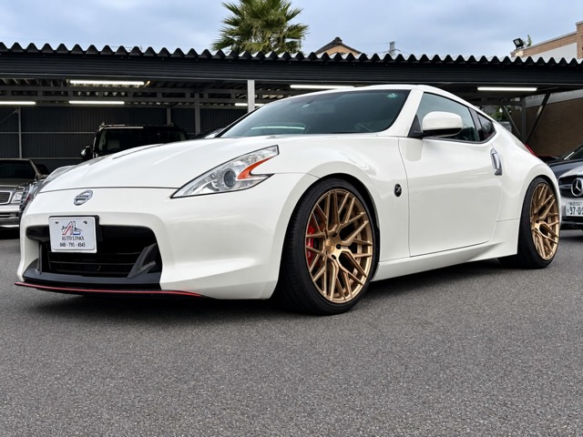2011 Nissan Fairlady Z – thumbnail 3