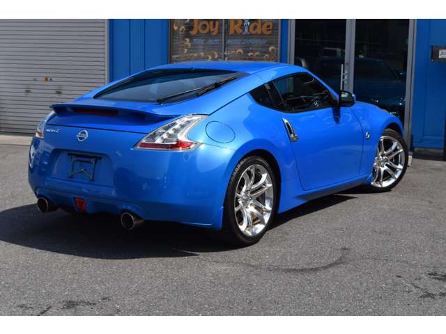 2011 Nissan Fairlady Z – thumbnail 3