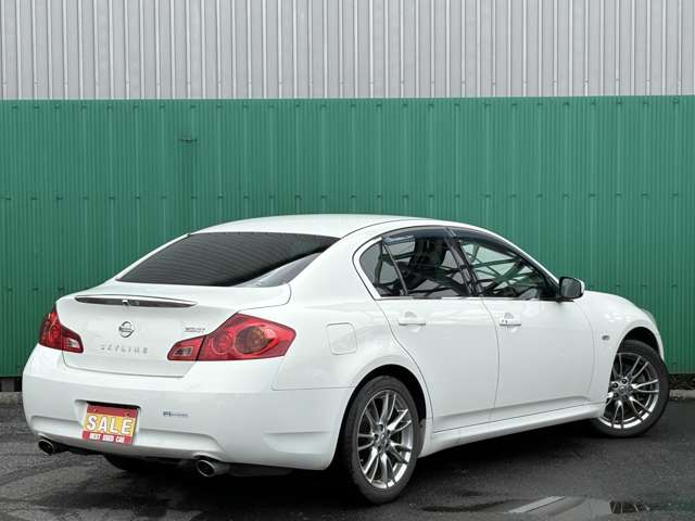 2009 Nissan Skyline – thumbnail 2