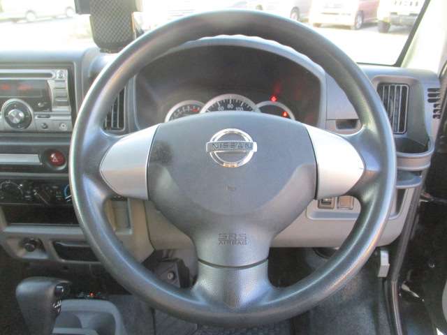 2011 Nissan Clipper Rio – thumbnail 4