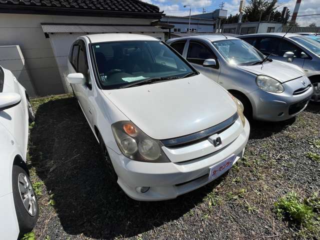 2005 Honda Stream – thumbnail 2