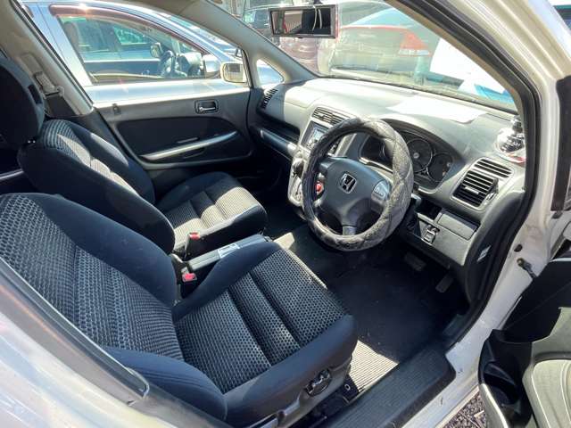 2005 Honda Stream – thumbnail 3