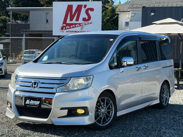 2011 Honda Stepwgn – thumbnail 3