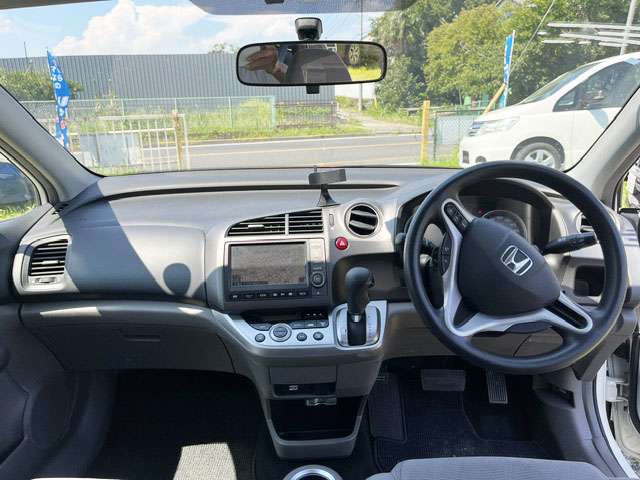 2009 Honda Stream – thumbnail 3