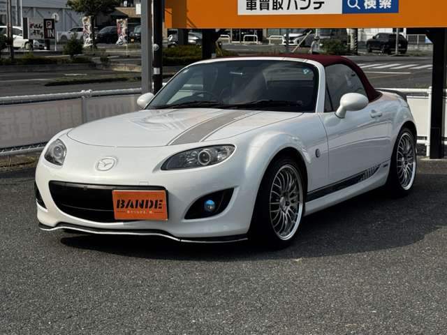 2011 Mazda Roadster – thumbnail 2