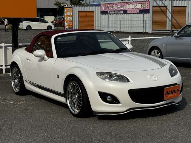 2011 Mazda Roadster – thumbnail 4