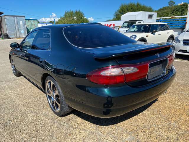 1996 Mazda MS-8 – thumbnail 4