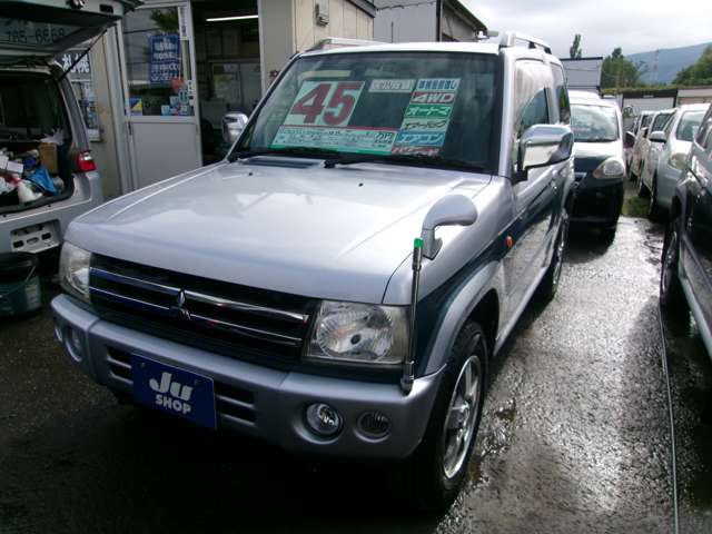 2008 Mitsubishi Pajero Mini – thumbnail 2