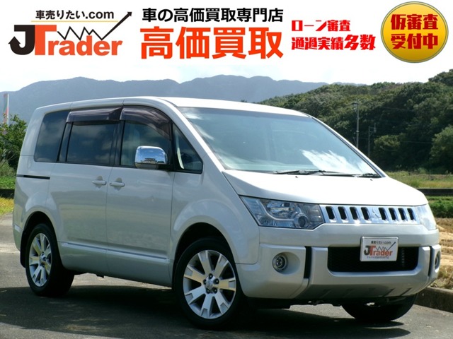 2011 Mitsubishi Delica D:5