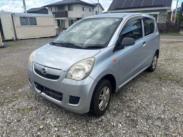 2010 Daihatsu Mira – thumbnail 3