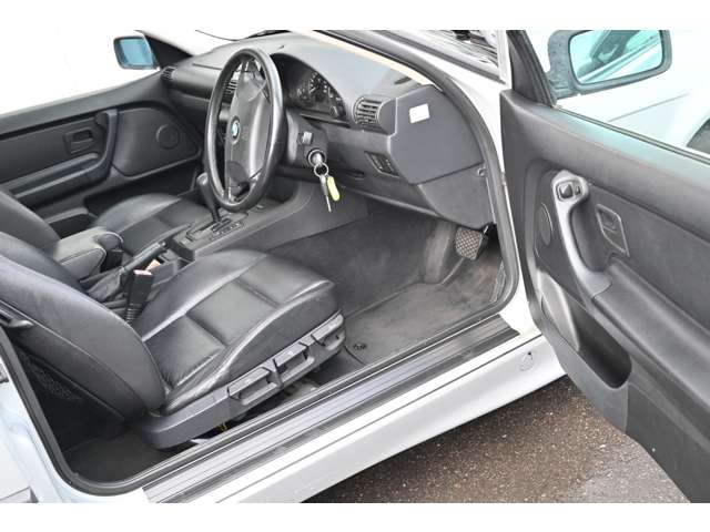 1998 BMW 3 Series Compact – thumbnail 3
