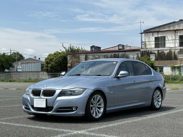 2011 BMW 3 Series