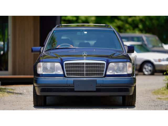 1996 Mercedes-Benz E-Class Wagon – thumbnail 4