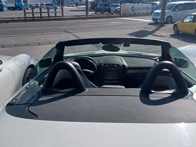 2004 Mercedes-Benz SLK-Class – thumbnail 3