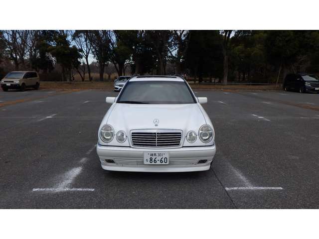 1999 Mercedes-Benz E-Class Wagon – thumbnail 2