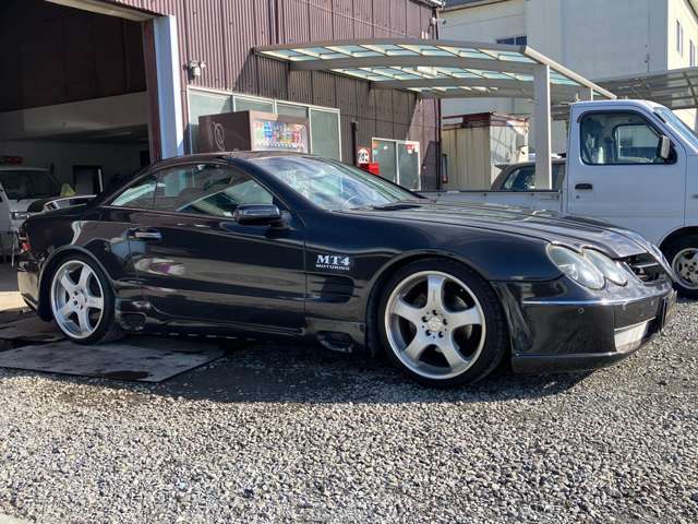 2004 Mercedes-Benz SL-Class – thumbnail 2