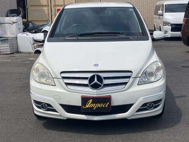 2010 Mercedes-Benz B-Class – thumbnail 2