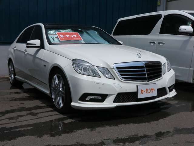 2010 Mercedes-Benz E-Class – thumbnail 4