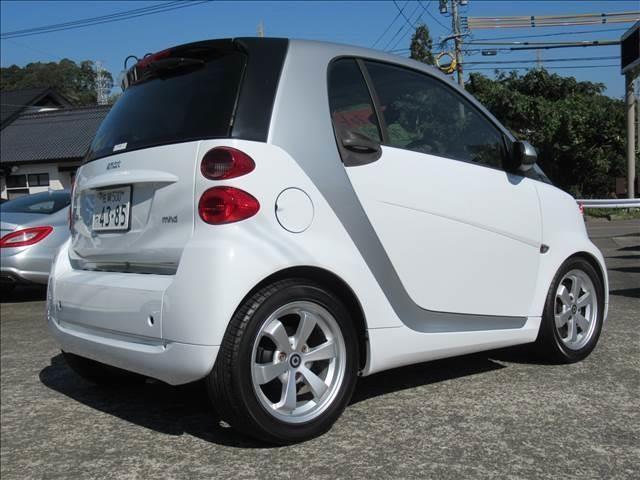 2010 smart Fortwo Smart – thumbnail 3