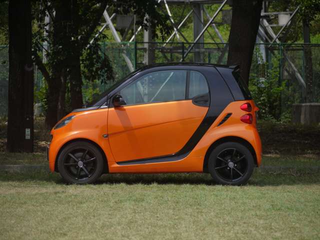 2011 smart Fortwo Smart – thumbnail 4