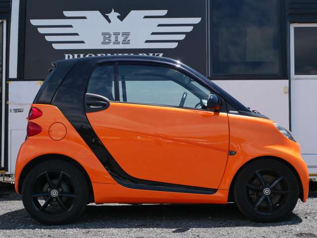 2011 smart Fortwo Smart – thumbnail 4