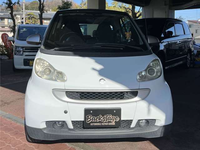 2010 smart Fortwo Smart – thumbnail 2
