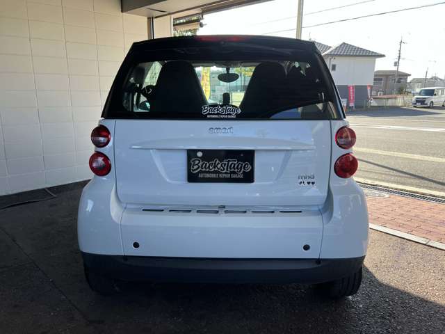 2010 smart Fortwo Smart – thumbnail 4
